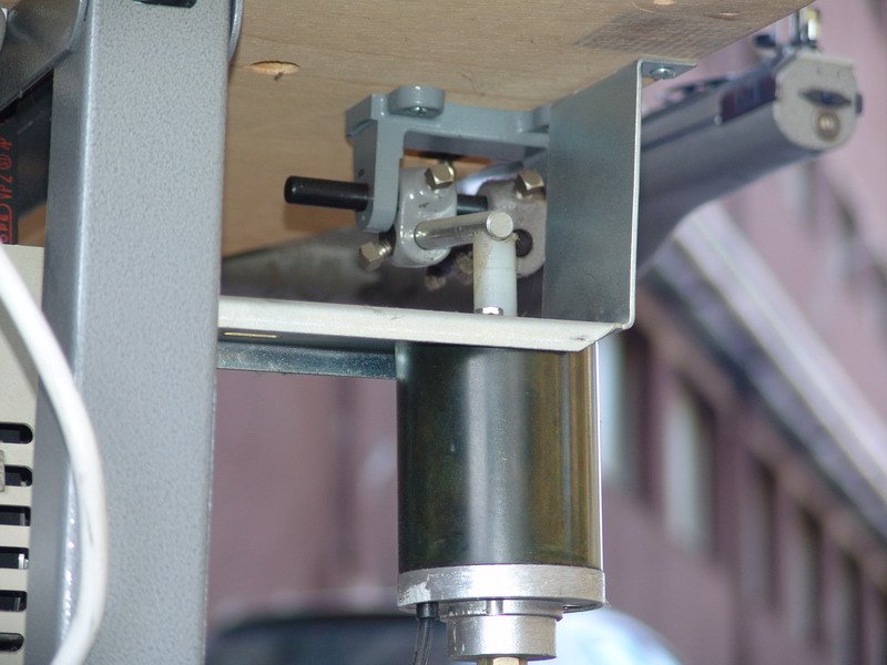 bro14185g.jpg
