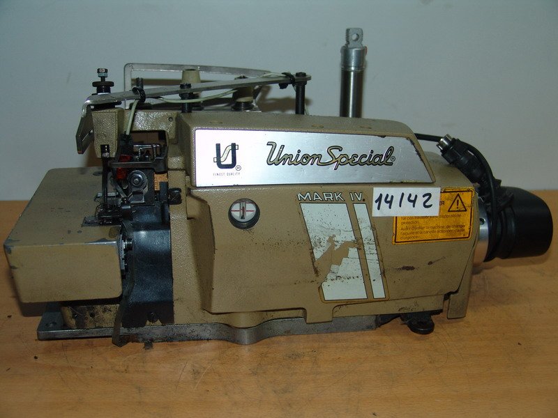 uni14142ddd.jpg