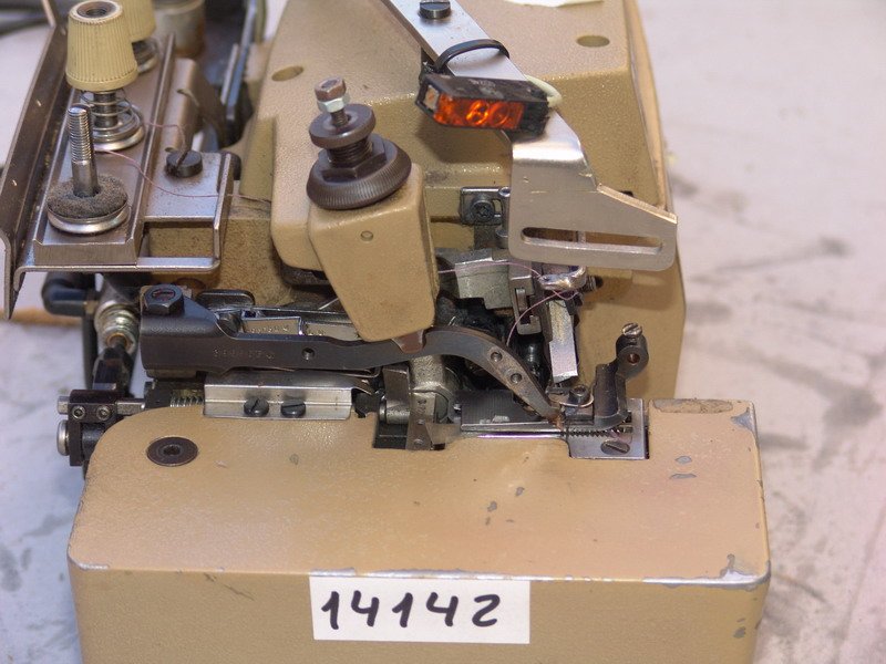 uni14142h.jpg
