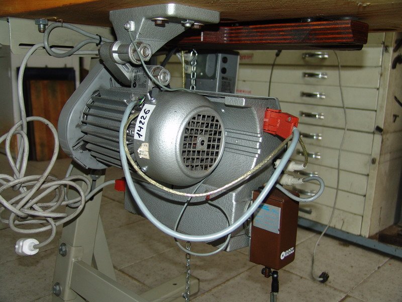 uni14226ltb.jpg
