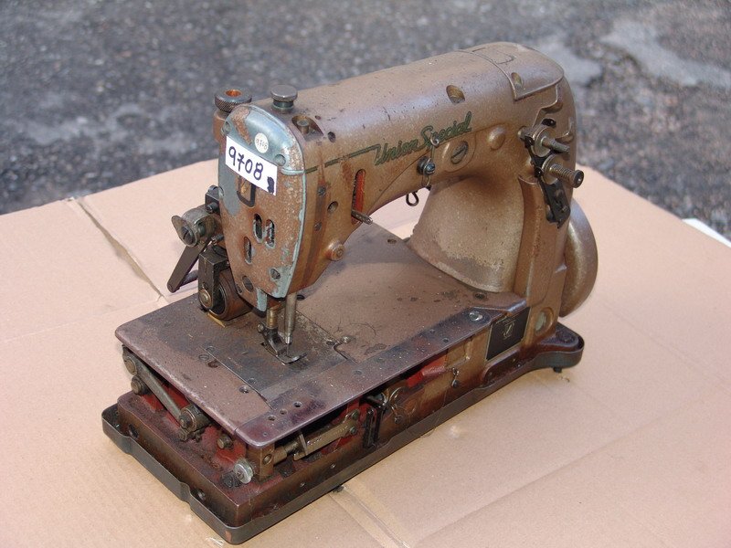 uni9708aa.jpg