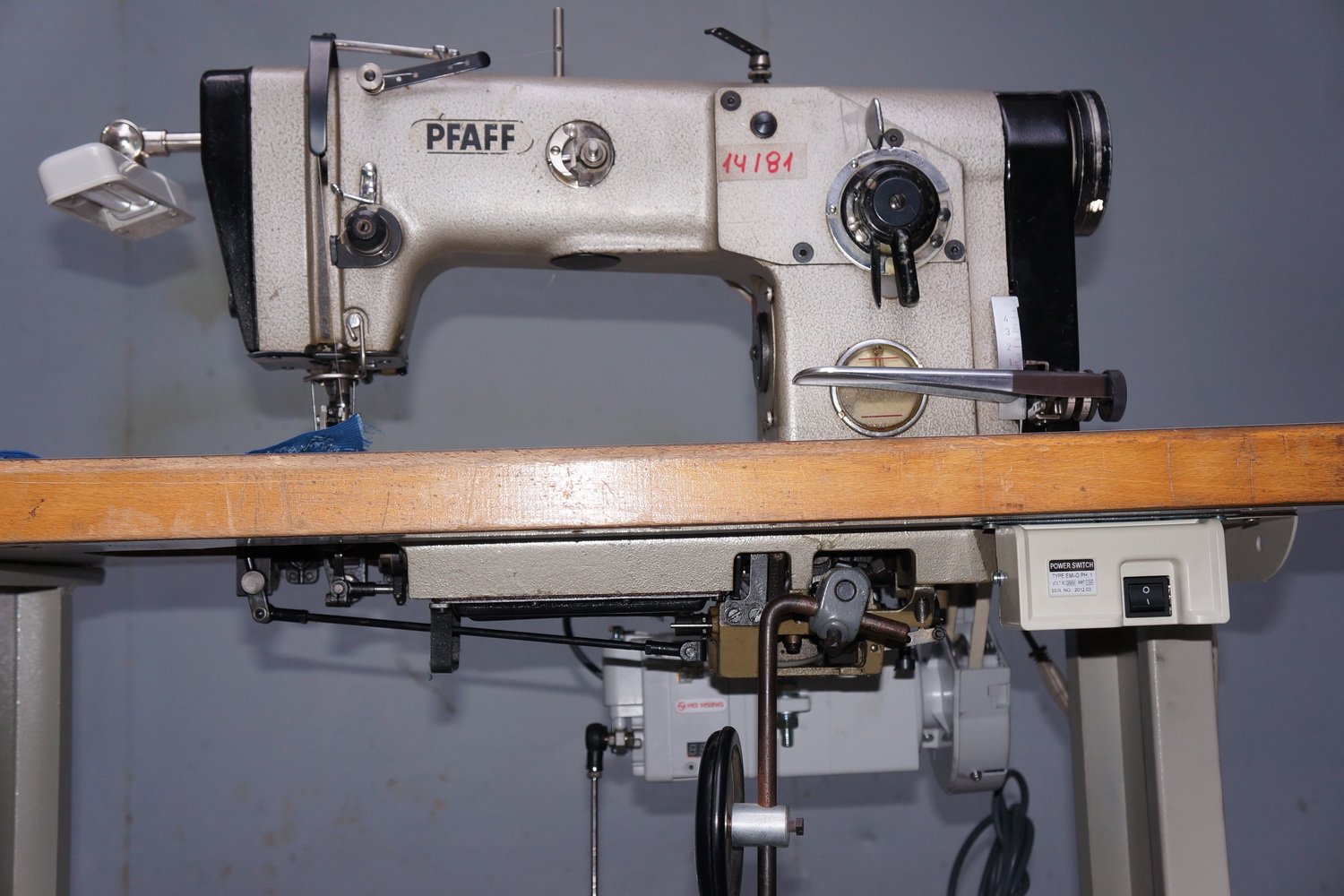 pfaff141810004.jpg