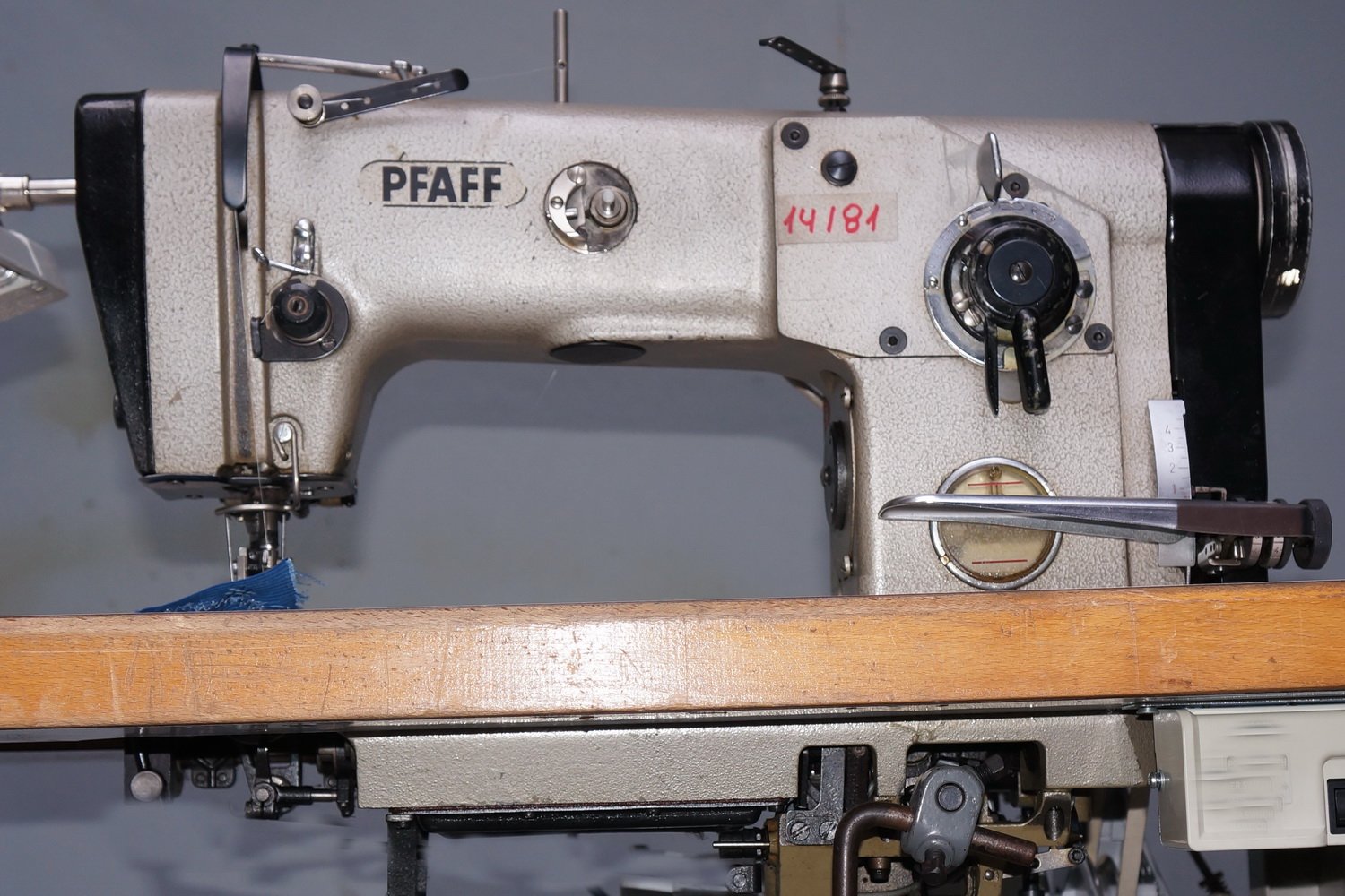 pfaff1418103.jpg