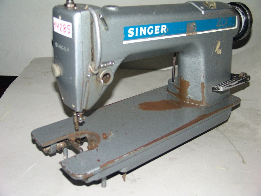 singer14285.jpg