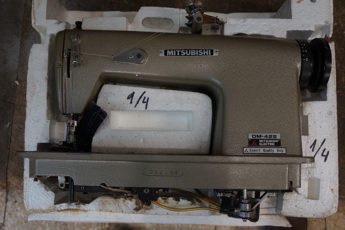 mitsubishi14526003.jpg